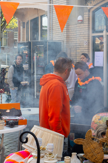 De BBQ staat aan hoor!