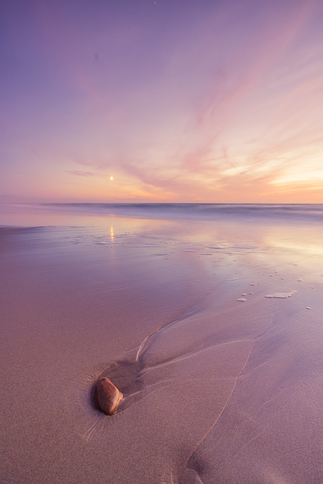 Steen en strand Texel