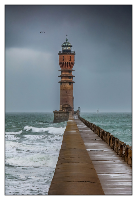 Vuurtoren aan de Opaalkust