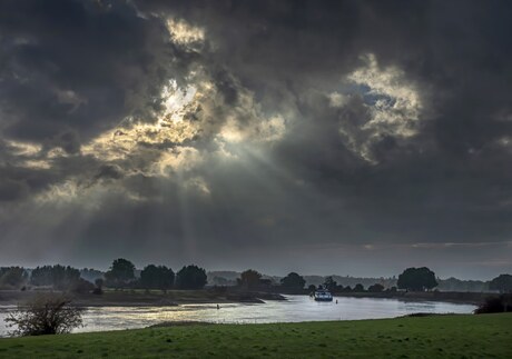 Langs de IJssel bij Wilp