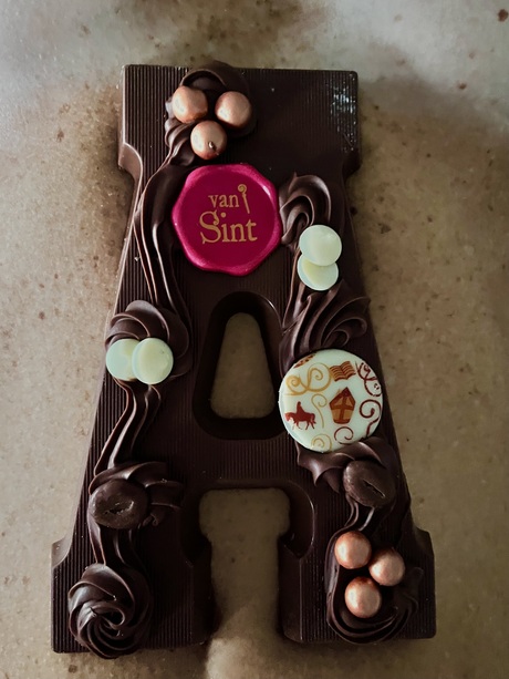 Chocolade op haar huid….