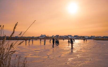 Schaatsen in oranje 