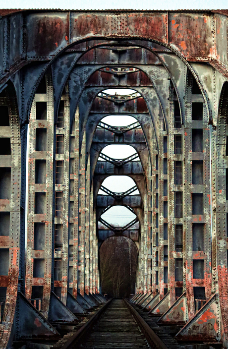 Deze brug spoort niet meer