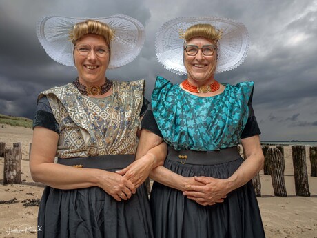 Arnemuidse klederdracht 2025