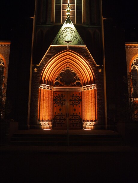 Church by night 