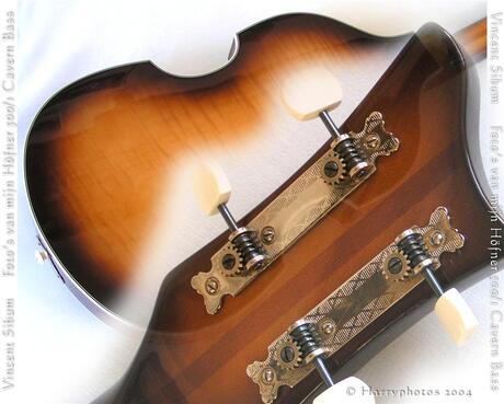 CD cover, Vincent's Cavern Bass