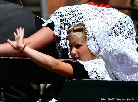 Klederdracht bij het sjeesjesrijden