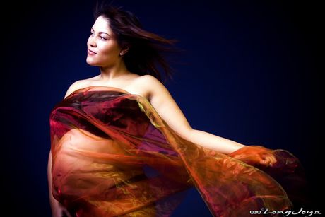 ..: Pregnant Valerie ::..