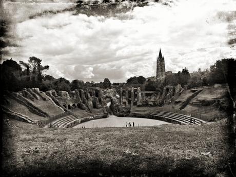 Saintes Arena