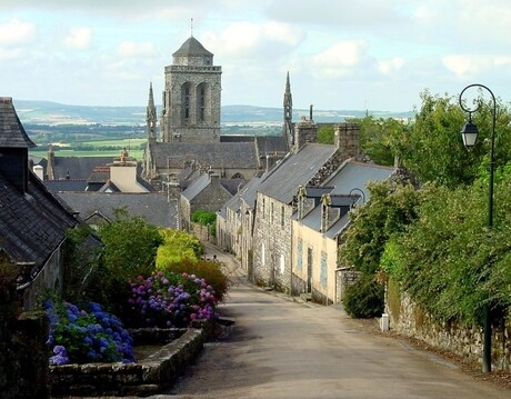 Locronan