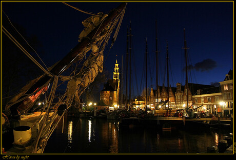 Hoorn by night