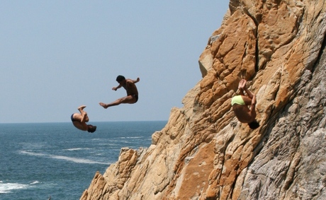 Acapulco cliffdivers