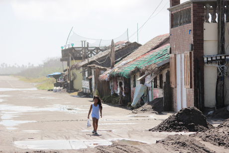 Het leven in de Filipijnen na de typhoon Ruby.