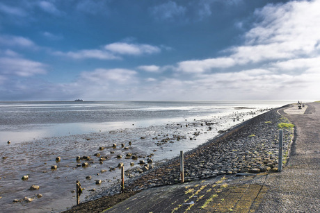 Ameland: Boot naar de wal