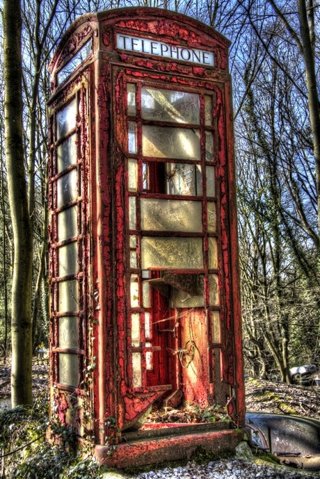 Oude telefooncel