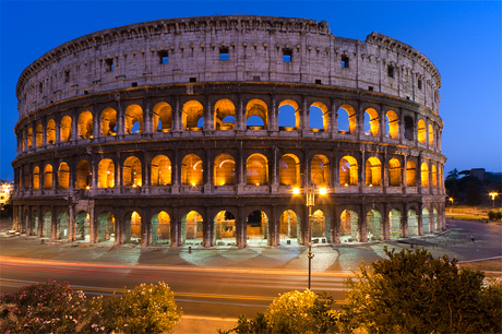 Colosseum in avondlicht
