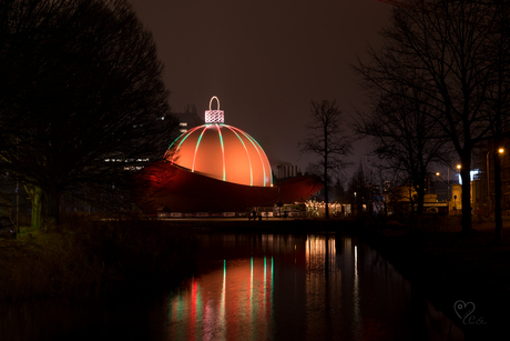 Hele grote kerstbal