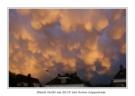 Lucht boven Loppersum vanavond