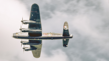 Avro Lancaster Bommenwerper