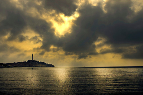 zicht op Rovinj (Istrië, Kroatië).jpg