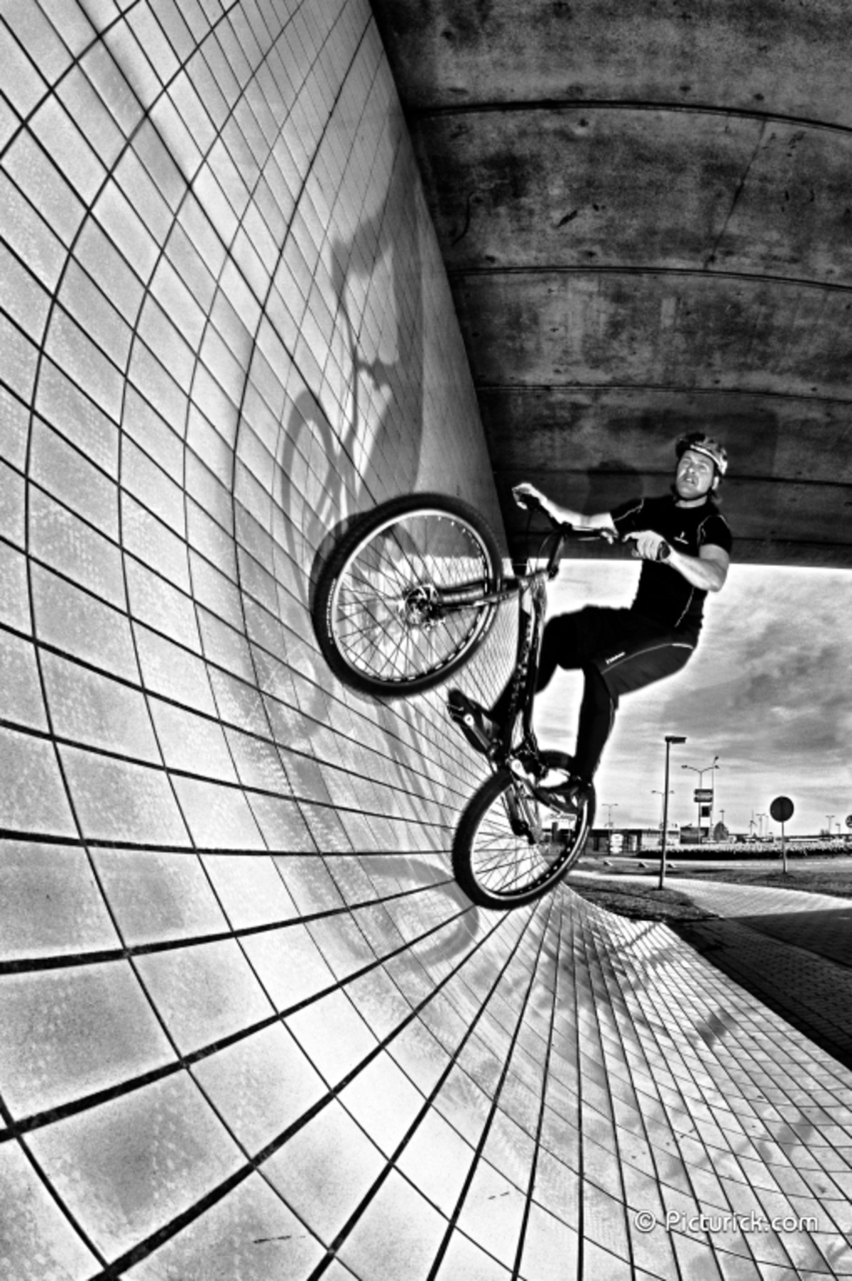 Wall Ride foto van Picturick Sport Zoom.nl