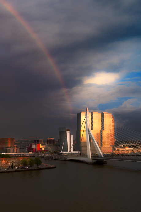 Goud aan het einde van de regenboog