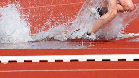 waterbak atletiekbaan