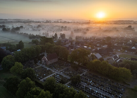 Zonsopkomst Nuis
