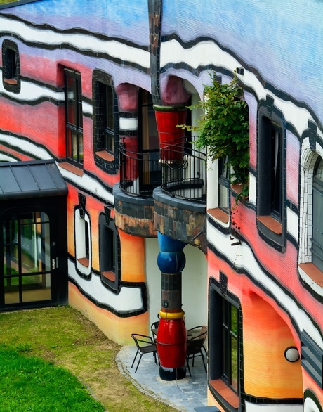 Hundertwasser