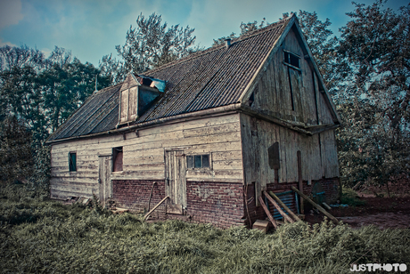 Old Barn