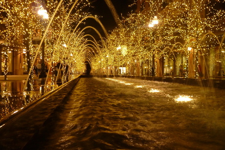 Enlighted fountain