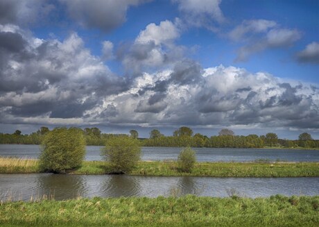 De IJssel.