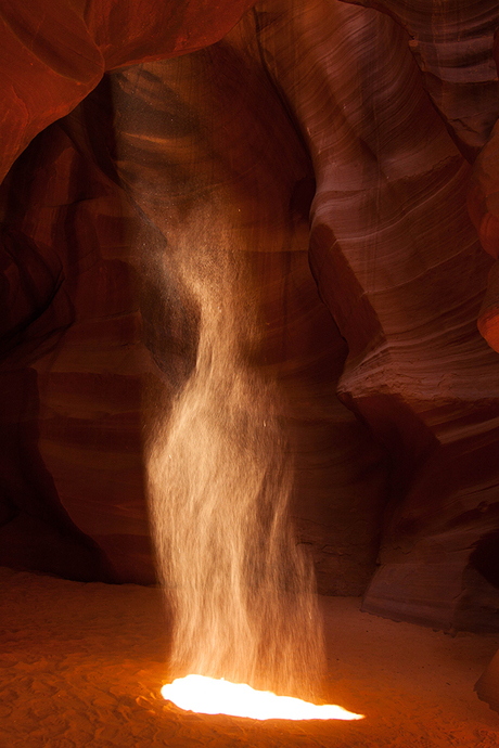 Antelope Canyon Light Beam