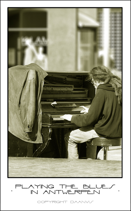 Playing the blues in Antwerpen