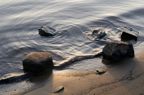 Sunny stones