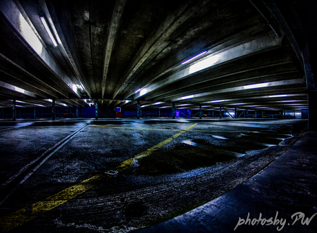 Glow 2015: Parkinglot