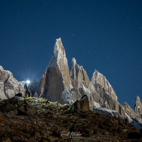 Maanlicht boven Cerre Torre in Patagonië