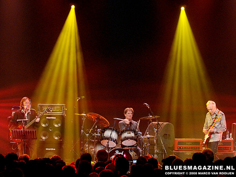 Jack Bruce & Robin Trower feat. Gary Husband