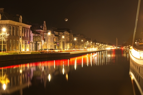 Oude haven Assen in avondlicht