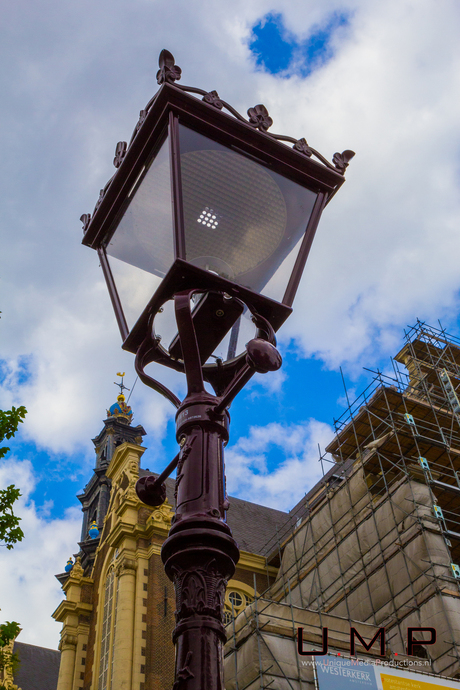 Street lantern Amsterdam with a heart cloud!
