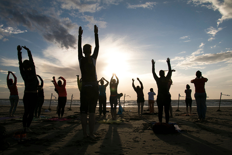 108 zonnegroeten (yoga)