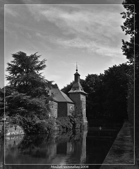 Kasteel met gracht