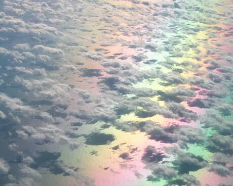 Wolken boven zee