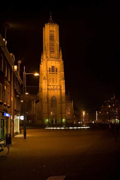 Arnhem by night