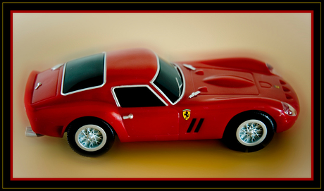 Ferrari Plastico