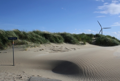 Zandloper ( Strand bij Hellevoetsluis )