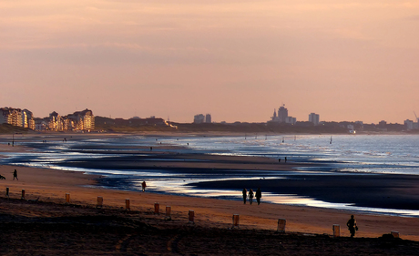 Avond aan de Belgische kust