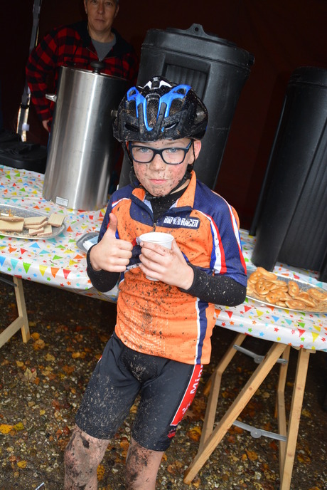 Koek en zopie Bij MTB tocht