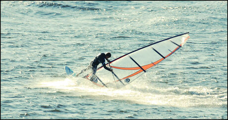 surfer op snelheid