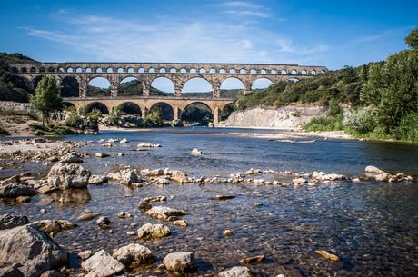 Pont du Gard in het Franse landschap